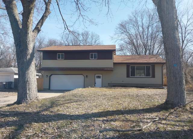 Property at 3548 Reginald Dr, Muskegon, MI 49444, 8 beds, 3 baths