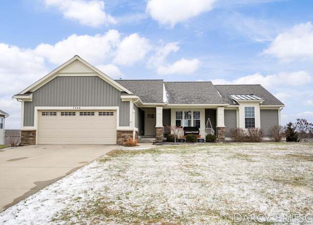 Property at 7406 Valhalla Dr, Hudsonville, MI 49426, 3 beds, 2 baths