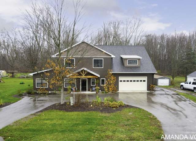 Property at 8776 Burlingame Ave SW, Byron Center, MI 49315, 5 beds, 2.5 baths