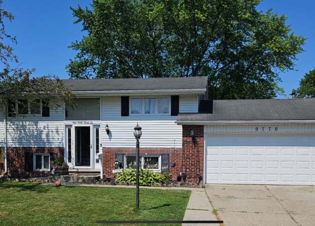 Property at 9776 Monroe Blvd, Taylor, MI 48180, 4 beds, 1.5 baths