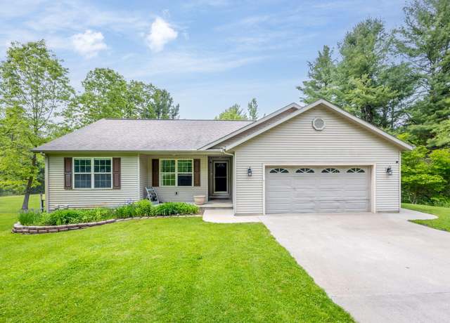 Property at 277 Madison Rd, Stanwood, MI 49346, 4 beds, 3 baths