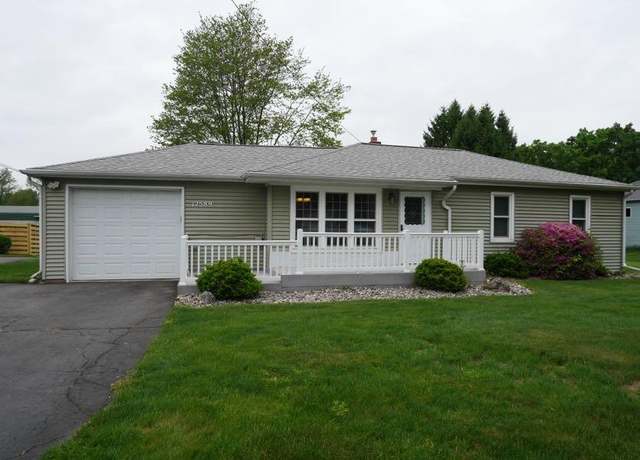 Property at 12589 Perry Rd, Battle Creek, MI 49015, 3 beds, 2 baths