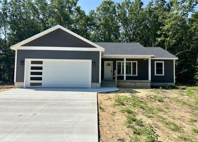 Property at 3681 Hall Rd, Muskegon, MI 49442, 3 beds, 2.5 baths
