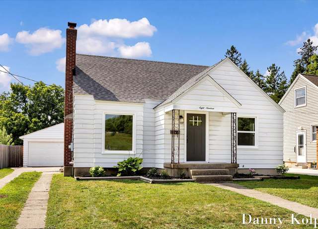 Property at 819 Eastern Ave NE, Grand Rapids, MI 49503, 3 beds, 1 bath