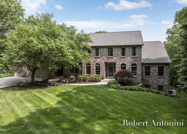 Property at 6374 Blakely Dr NE, Rockford, MI 49341, 7 beds, 4.5 baths