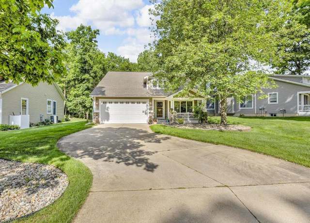 Property at 816 E Barrington Cir, Jackson, MI 49203, 2 beds, 2 baths