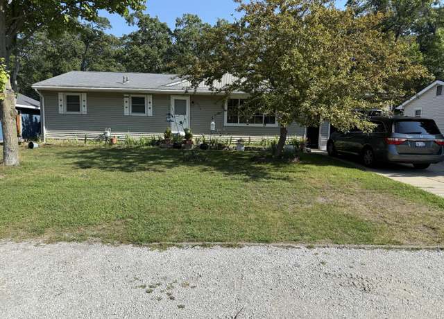 Property at 2278 Reneer Ave, Muskegon, MI 49441, 4 beds, 1.5 baths