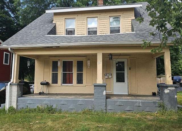Property at 261 E Emmett St, Battle Creek, MI 49017, 3 beds, 1 bath