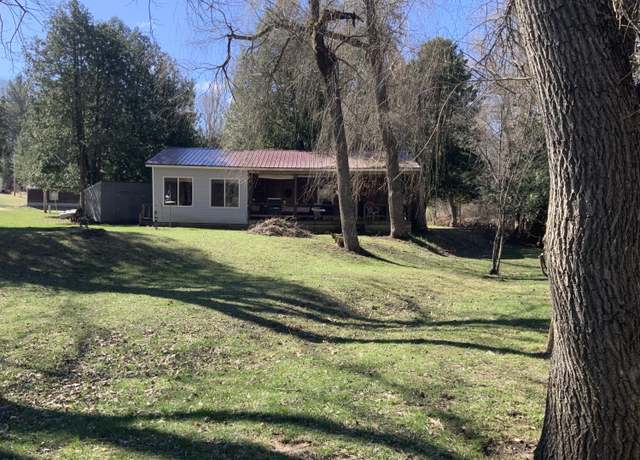 Property at 5479 N Karley Ct, Luther, MI 49656, 2 beds, 1 bath