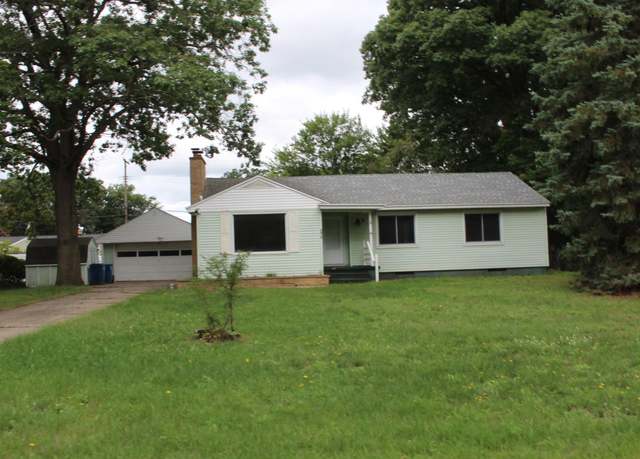 Property at 3835 Ellen St, Muskegon, MI 49444, 3 beds, 1.5 baths
