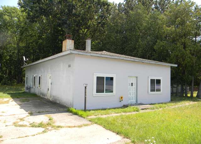 Property at 3776 N Jebavy Dr, Ludington, MI 49431, 2 beds, 1 bath