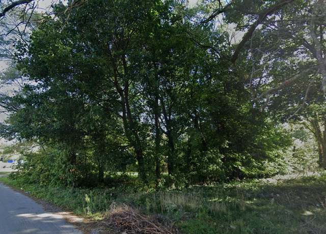 Property at 385 Burton St, Benton Harbor, MI 49022