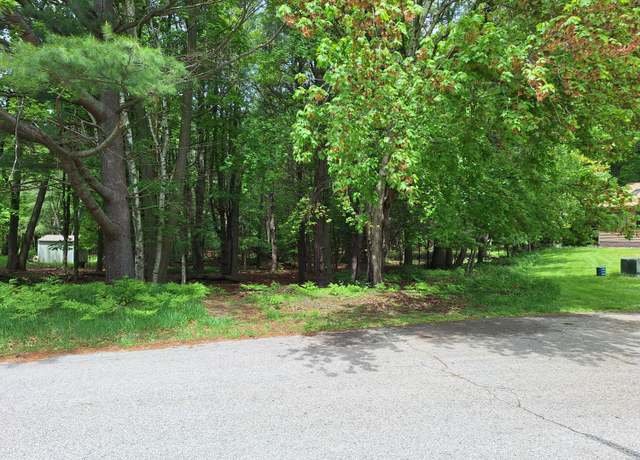 Property at V/L Lot 9 Cambridge Dr, Ludington, MI 49431