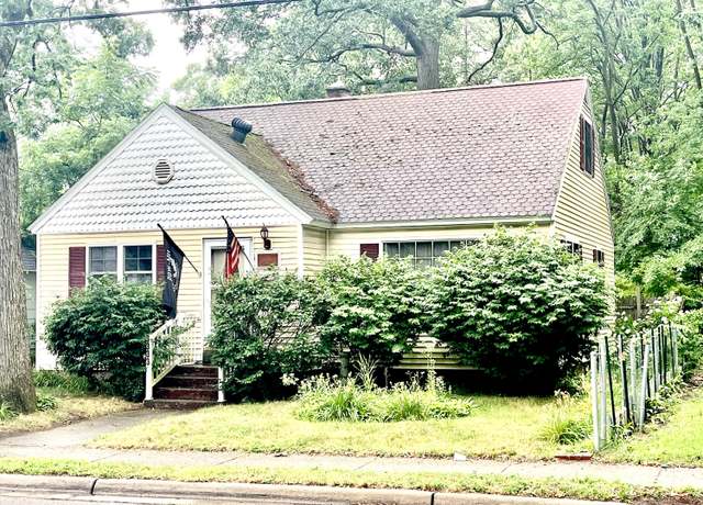Property at 3333 5th St, Muskegon, MI 49444, 3 beds, 1.5 baths