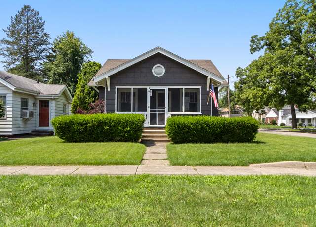 Property at 1014 S West Ave, Jackson, MI 49203, 3 beds, 1 bath