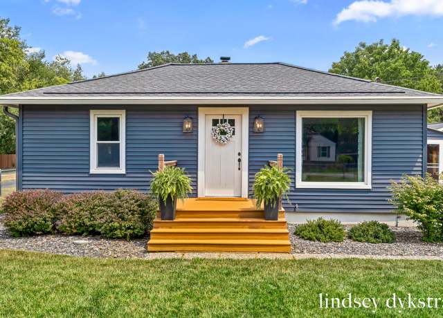 Property at 3740 Benjamin Ave NE, Grand Rapids, MI 49525, 3 beds, 2 baths