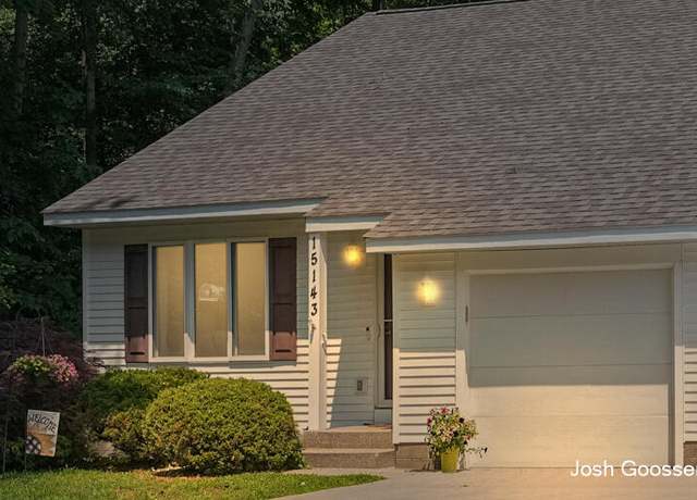 Property at 15143 Wintergreen Ct, Spring Lake, MI 49456, 2 beds, 1.5 baths