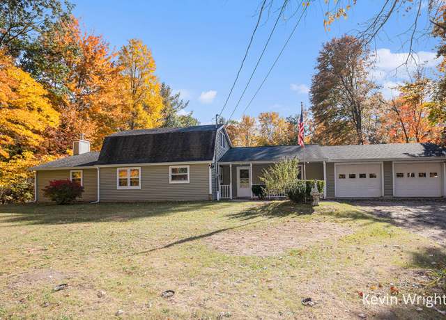 Property at 4965 W Michillinda Rd, Whitehall, MI 49461, 3 beds, 2 baths