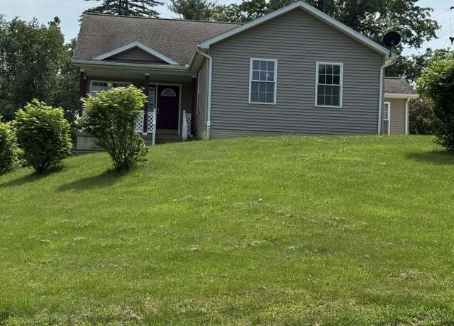 Property at 12 Picardy Pl, Hillsdale, MI 49242, 3 beds, 2 baths