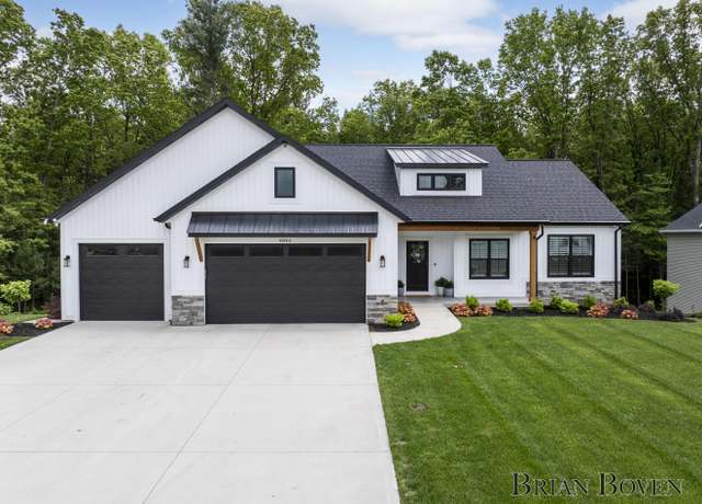 Property at 4846 Honeycrisp Dr NE, Rockford, MI 49341, 5 beds, 4 baths