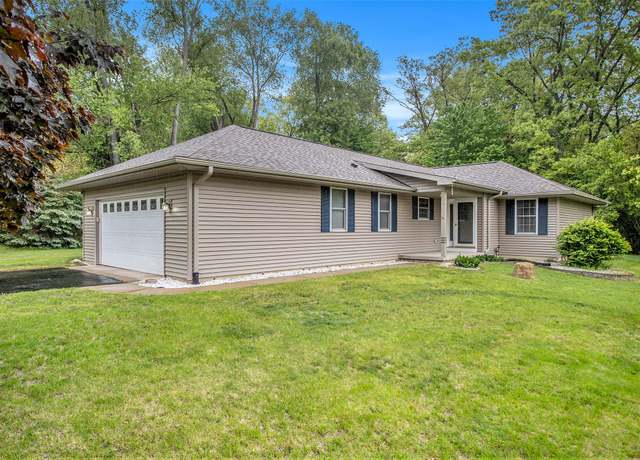 Property at 232 Embury Dr, Battle Creek, MI 49014, 3 beds, 2.5 baths