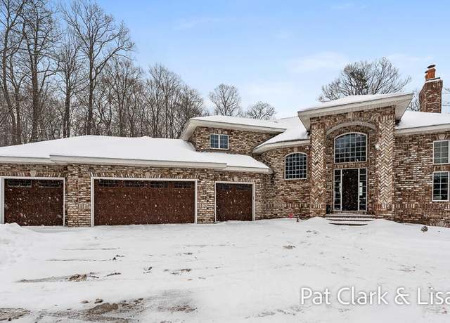 Property at 17337 Mountain Plat Dr, Grand Haven, MI 49417, 4 beds, 5 baths