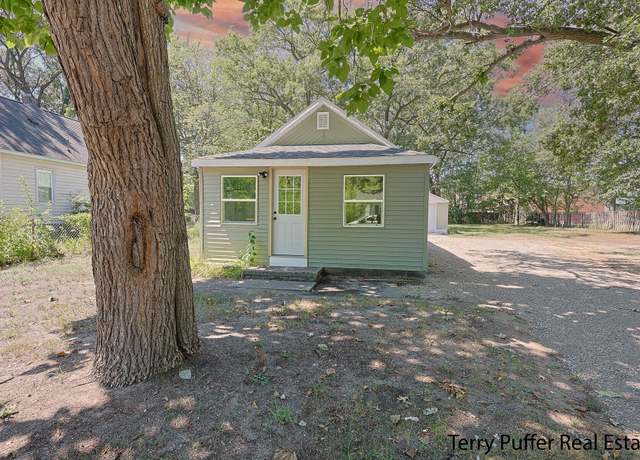 Property at 2657 Roberts St, Norton Shores, MI 49444, 1 bed, 1 bath