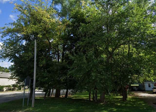 Property at 427 S Fair Ave, Benton Harbor, MI 49022