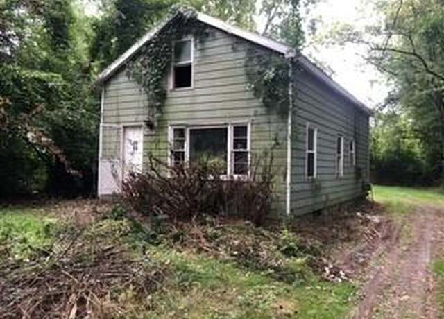 Property at 7230 Arkon Rd, Milan, MI 48160, 3 beds, 1 bath