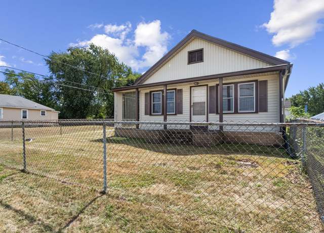 Property at 1033 E South St, Jackson, MI 49203, 2 beds, 1 bath