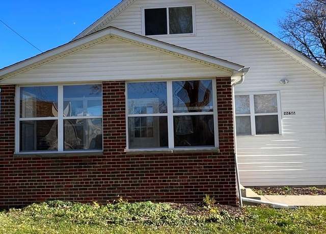 Property at 22644 Logue Ave, Warren, MI 48091, 5 beds, 1 bath