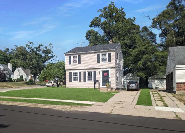 Property at 2302 Blaine Ave SE, Grand Rapids, MI 49507, 3 beds, 1.5 baths