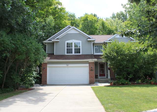 Property at 3574 Long Grove Dr SE, Kentwood, MI 49512, 4 beds, 3.5 baths