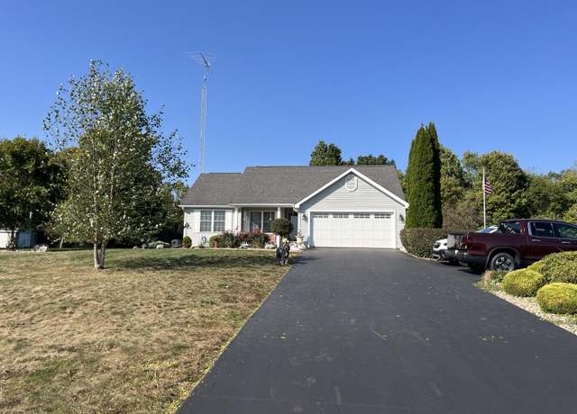 Property at 7993 Lancaster Ln, East Leroy, MI 49051, 4 beds, 2.5 baths