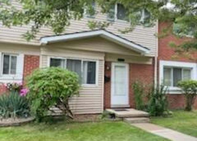 Property at 25814 Jeanette Ct, Roseville, MI 48066, 3 beds, 1.5 baths