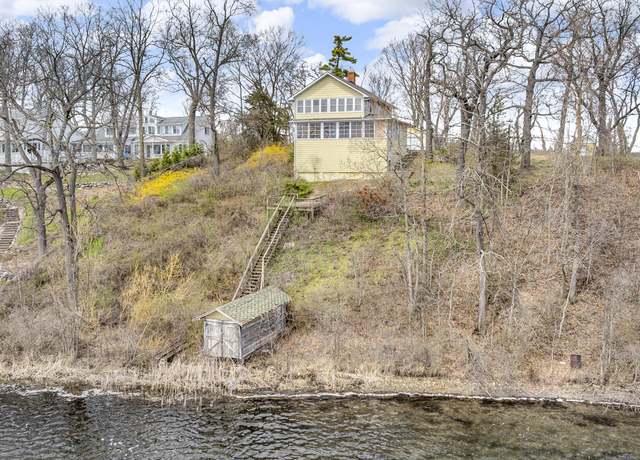 Property at 4 The Blvd, Onsted, MI 49265, 3 beds, 1.5 baths
