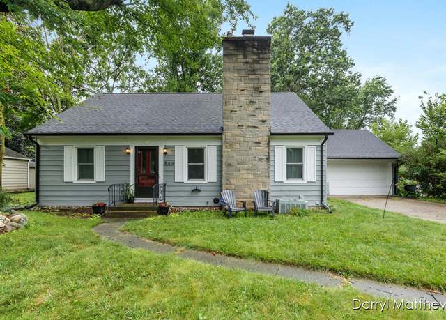 Property at 844 Westfall Ave, Kalamazoo, MI 49006, 3 beds, 1.5 baths