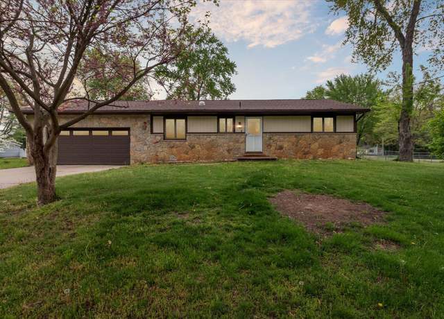 Property at 235 Dream Dr, Battle Creek, MI 49017, 2 beds, 2 baths