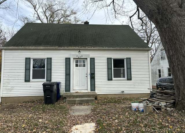 Property at 2620 Trumbull Ave, Flint, MI 48504, 3 beds, 1 bath