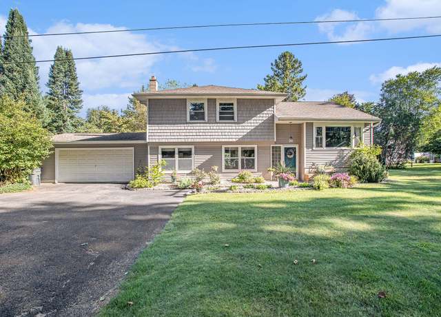 Property at 16693 F Dr N, Marshall, MI 49068, 3 beds, 1.5 baths