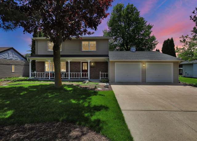 Property at 811 Ionia Rd, Portland, MI 48875, 3 beds, 2.5 baths