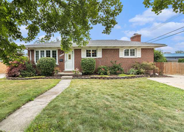 Property at 31504 Windsor St, Garden City, MI 48135, 4 beds, 2 baths