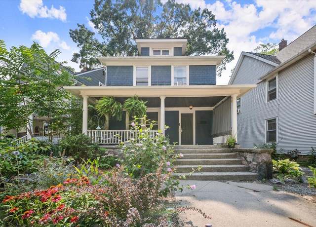 Property at 227 Wellington Ave SE, Grand Rapids, MI 49506, 3 beds, 1.5 baths