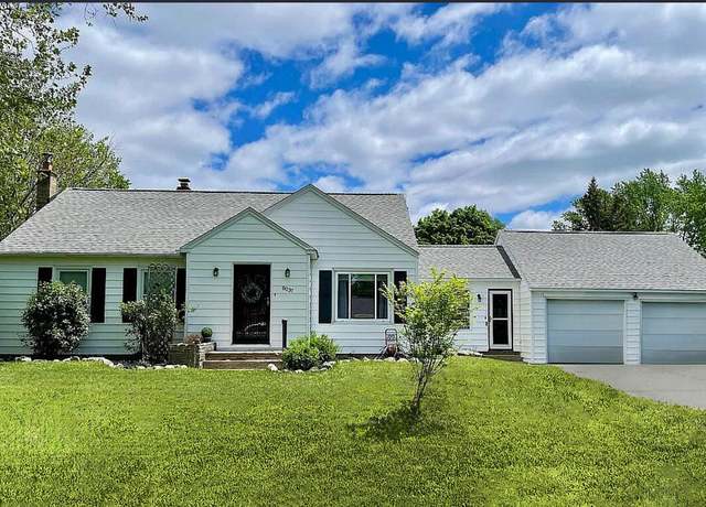 Property at 8037 Lake Wood Dr, Portage, MI 49002, 3 beds, 2 baths