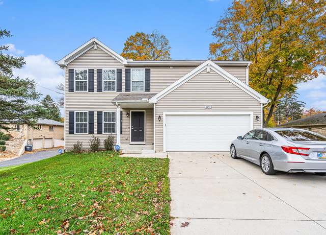 Property at 4428 Bronson Blvd, Kalamazoo, MI 49008, 7 beds, 3.5 baths