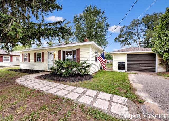 Property at 217 60th St SE, Grand Rapids, MI 49548, 3 beds, 1 bath