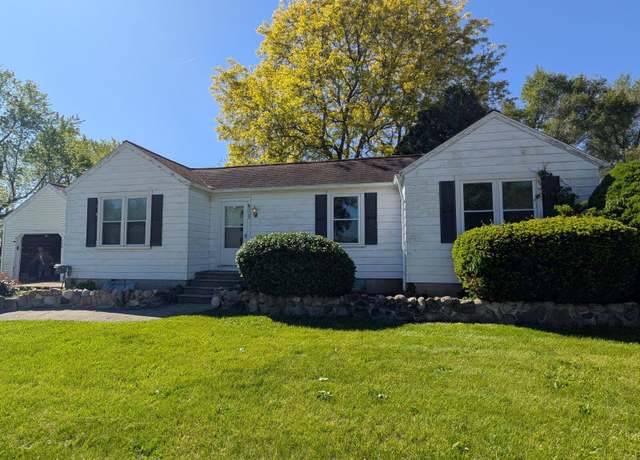 Property at 329 E Main St, Spring Arbor, MI 49283, 3 beds, 2 baths