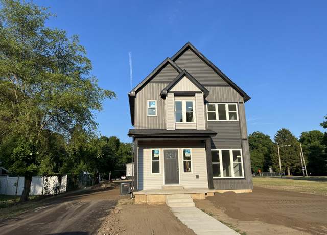 Property at 102 S Mill St, Dowagiac, MI 49047, 3 beds, 1.5 baths