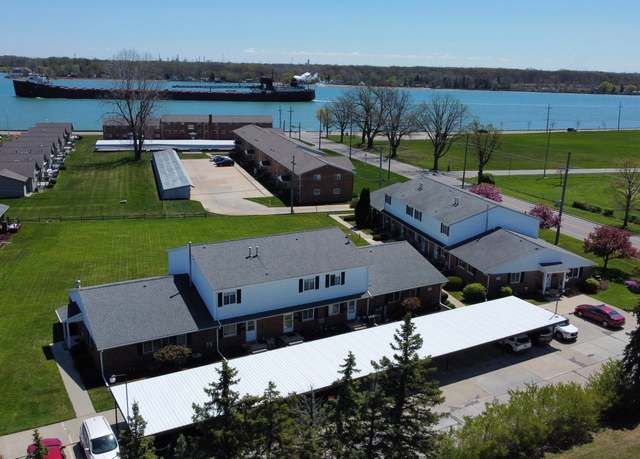 Property at 125 Cuttle Rd Unit B8, Marysville, MI 48040, 2 beds, 2 baths
