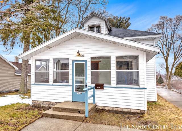 Property at 8898 Stebbins St, Montague, MI 49437, 3 beds, 1 bath